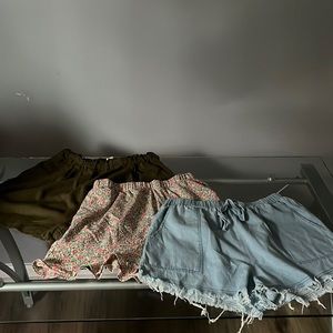 Bundle spring/summer shorts